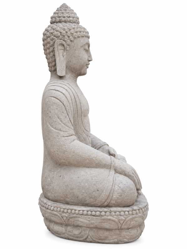 bouddha pierre de riviere meditation