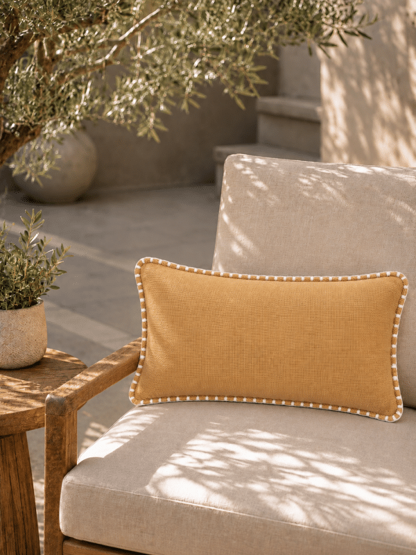 Coussin rectangulaire camel en coton