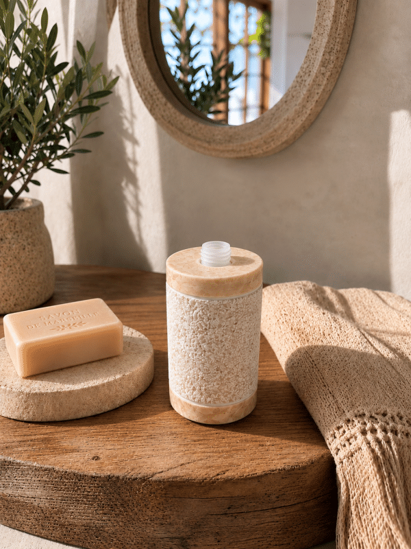 Pousse savon en marbre lisse