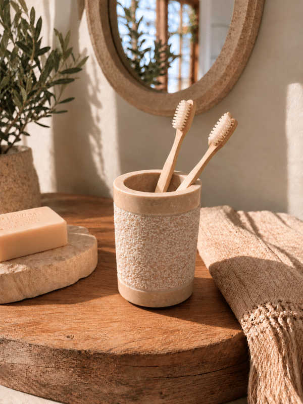Porte brosses à dents en marbre lisse